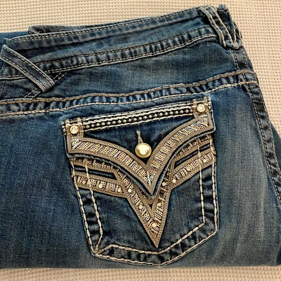 Vigoss Denim - Vigoss Blue The New York Bootcut Jeans with V-Stitch Embellishments
